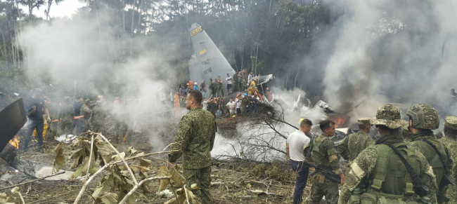 Colombiaanse militaire vliegtuigcrash kost 66 doden