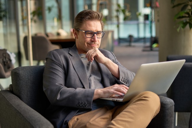 Texas, Florida en meer Amerikaanse staten introduceren leeftijdsbeperkingen op NSFW-sites