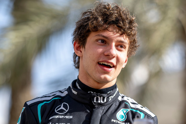 Antonelli is blij voor Hamilton, maar voelt zich "leeg" na zijn eerste lege Formule 1-race in 2026