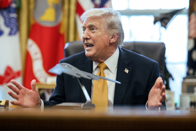 Iran weigert het staakt-het-vuren terwijl Trump waarschuwt dat het land "uitgeschakeld" kan worden