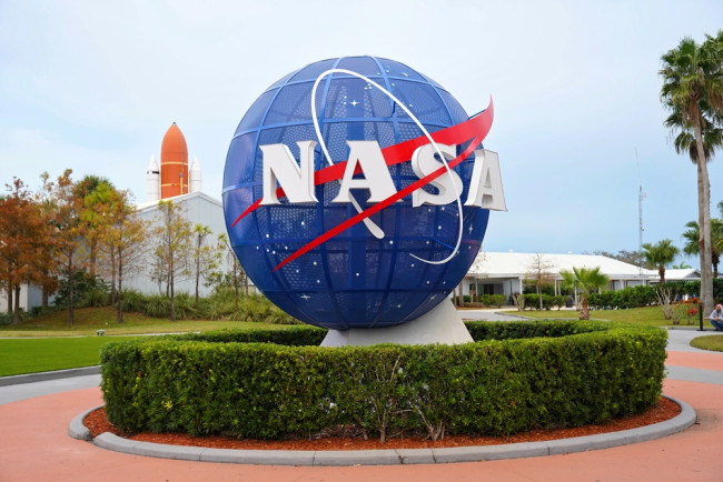 NASA kondigt een permanente basis van 20 miljard dollar aan op het maanoppervlak