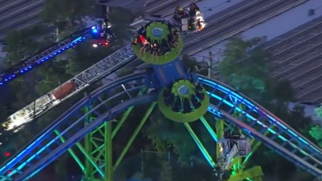 16 rijders zaten drie uur vast op Wave Twister, een nieuwe attractie op Long Island