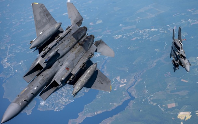 Pentagon kent een Boeing-contract van 8,6 miljard dollar toe voor nieuwe F-15 gevechtsvliegtuigen voor Israël