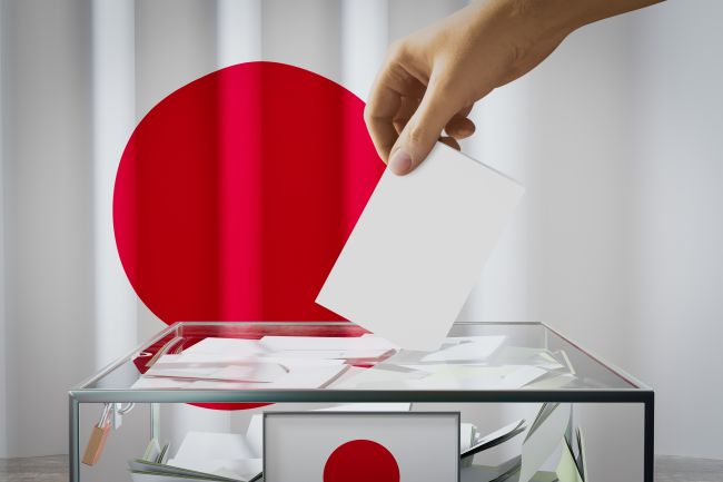 Japanse premier verzet zich tegen ontslag na verkiezingsverlies