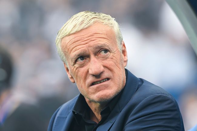 Didier Deschamps verlaat het WK-kamp nadat zijn moeder is overleden