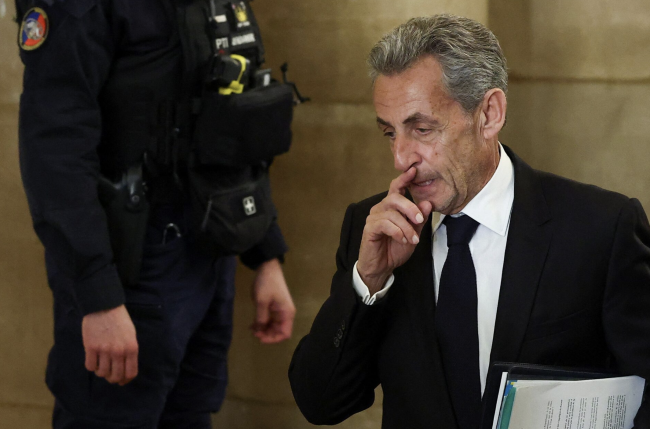 Sarkozy-beroepsproces opent over zaak over campagnefinanciering in Libië