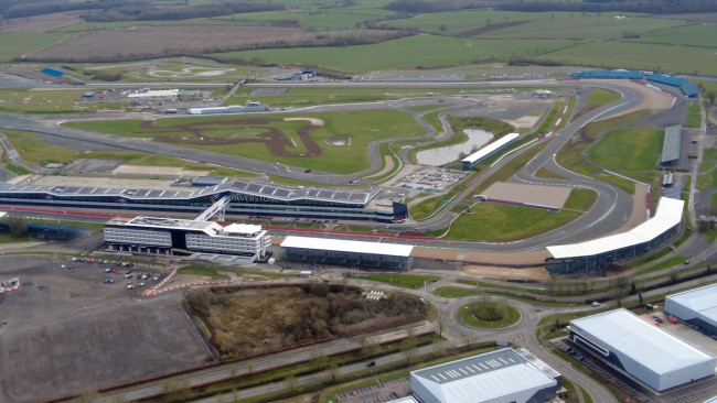 Tijden van de Britse Formule 1 GP en hoe live te kijken: Kans voor Russell en Hamilton?