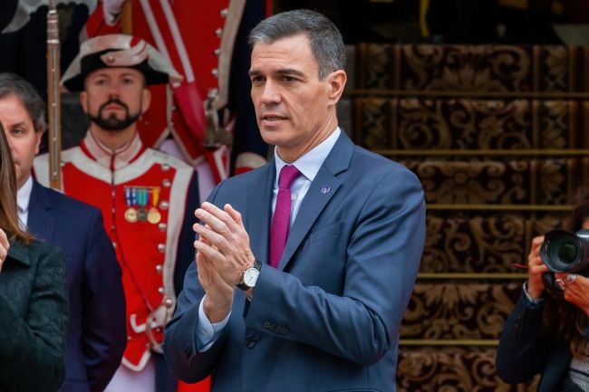 Spaanse premier verontschuldigt zich te midden van de gevolgen van corruptie