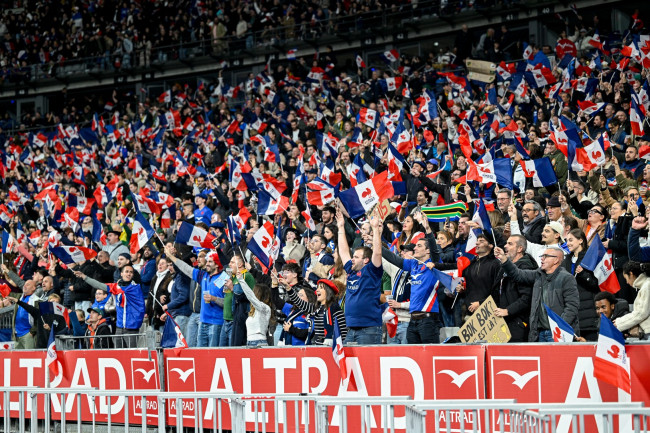 Frankrijk verslaat Wales in de Six Nations en streeft naar de rugby Grand Slam