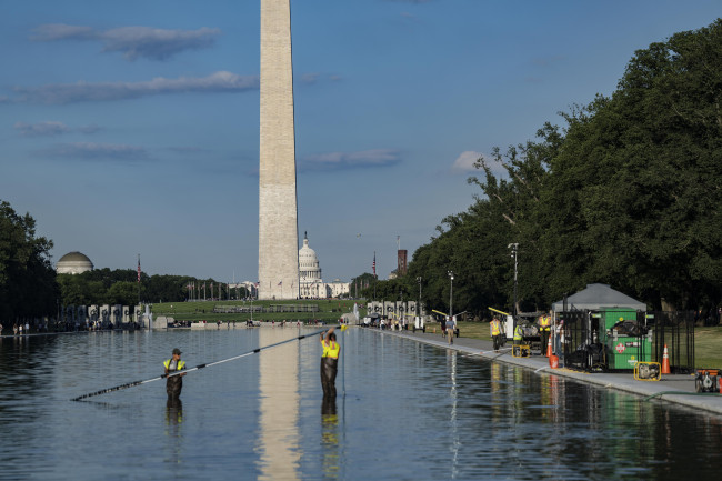 Voormalig olympiër aangeklaagd wegens vermeende vandalisme van het reflectiebassin in Washington D.C.