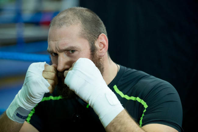 Fabio Wardley hoopt Tyson Fury uit te dagen... als beiden hun lentewedstrijden winnen tegen Dubois en Makhmudov
