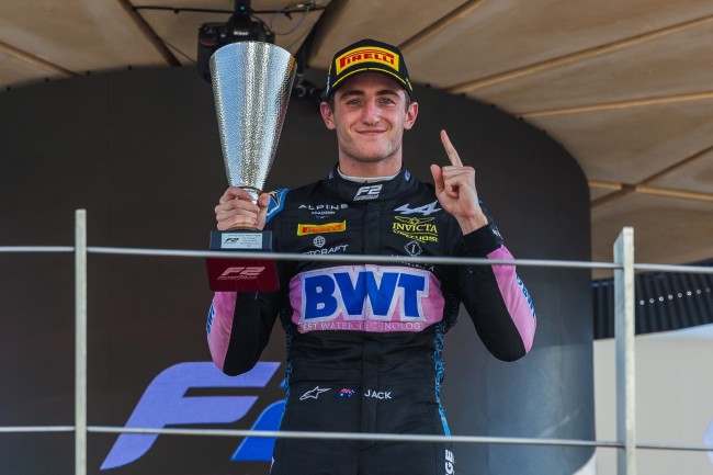 Jack Doohan verwijdert zich verder van de Formule 1, waarvan het gerucht gaat dat hij zich bij de Japanse Super Formula zal voegen