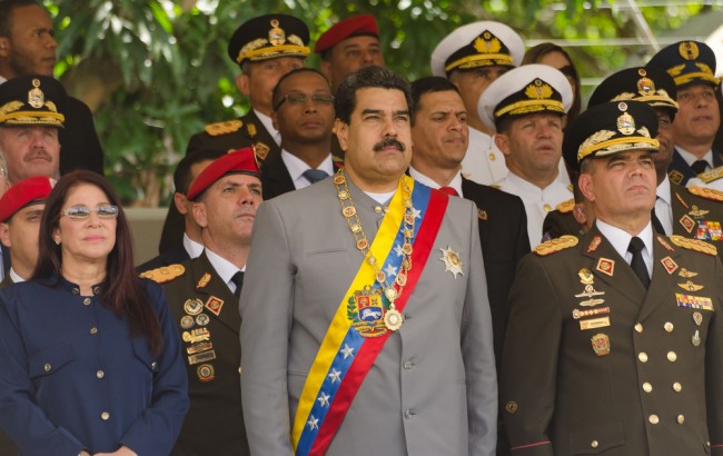 Maduro dreigt Venezuela te bewapenen tegen Amerikaanse aanwezigheid