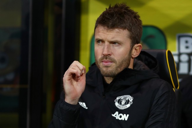 Wie is Michael Carrick, de nieuwe interim-manager van Manchester United tot het einde van het seizoen.