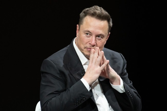 Elon Musk waarschuwt dat de schuld van de Verenigde Staten tot ineenstorting kan leiden