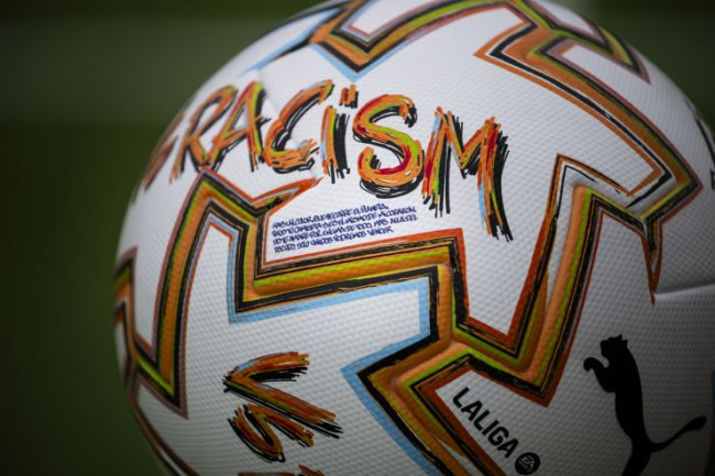LaLiga-wedstrijden dit weekend gebruiken een speciale bal tegen racisme