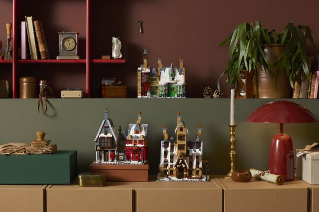 Lego onthult gezellige en besneeuwde Zweinsveldset, perfect voor Potterheads
