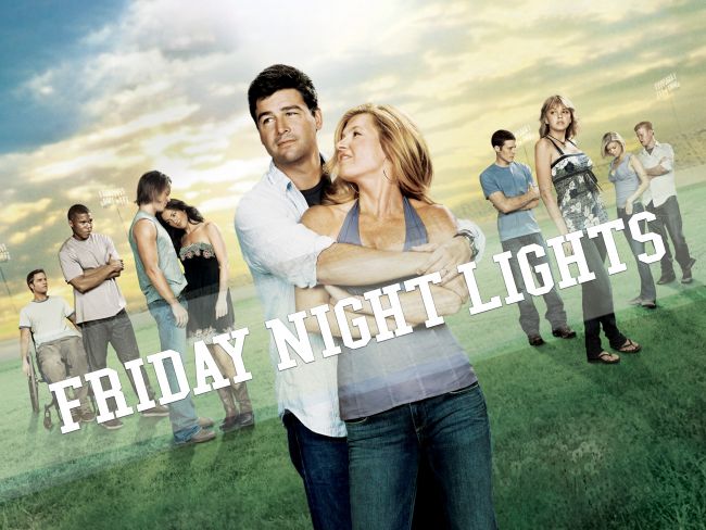 Friday Night Lights keert terug naar het veld met een reboot op Peacock