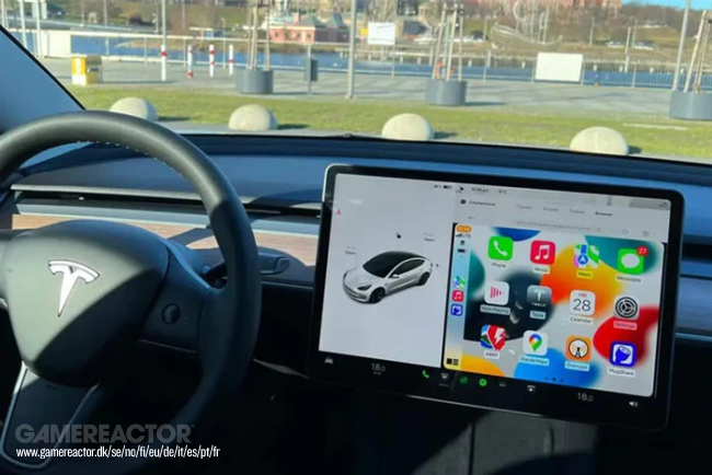 Tesla stelt de implementatie van Apple CarPlay opnieuw uit