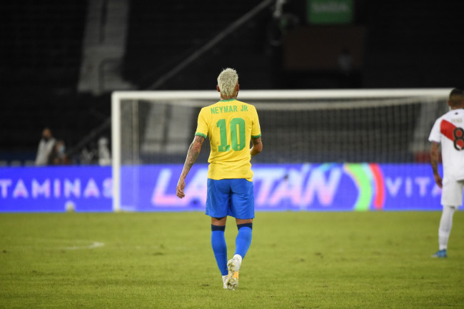 Neymar Jr. hint op zijn afscheid van het Braziliaanse nationale team: "Ik heb het geprobeerd, nu is het voorbij"