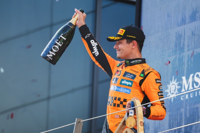 Lando Norris passeert Oscar Piastri en neemt leiding in de Formule 1. met slechts één punt!