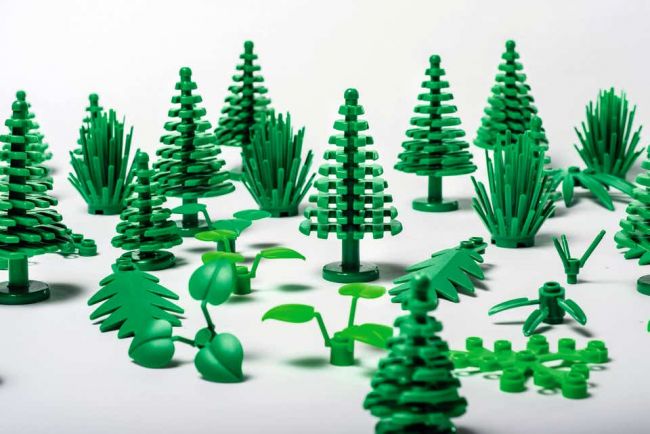 Lego is scaling up its paper bag packaging by 2024