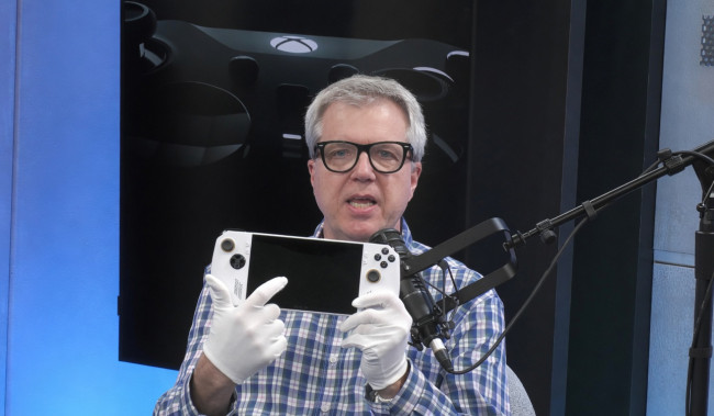 Larry "Major Nelson" Hryb suggereert openlijk dat hij terug wil naar Xbox