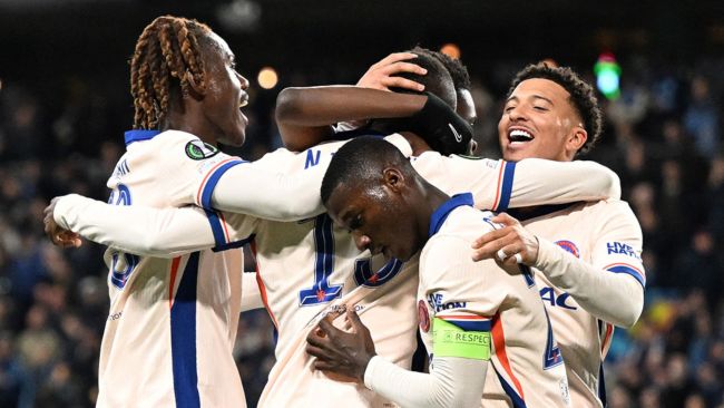 Chelsea en Betis dichter bij de Conference League-finale na spannende avond met acht doelpunten