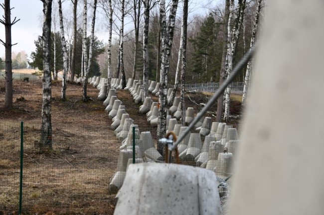 Polen is van plan miljoenen landmijnen te leggen langs de oostgrens met Rusland en Wit-Rusland