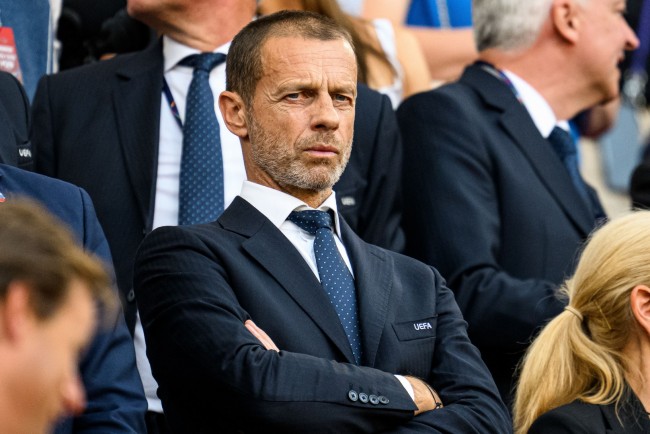 UEFA houdt vanmiddag een spoedvergadering om een boycot van het WK te bespreken