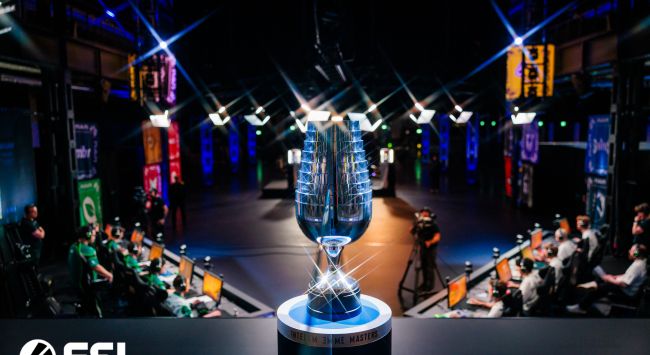 IEM Keulen 2026: Team Vitality, Team Falcons, Furia, Mouz en meer in topposities voor play-offplaatsen