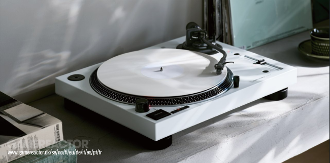 Audio-Technica presenteert het witte model AT-LP120XBT-USB platenspeler
