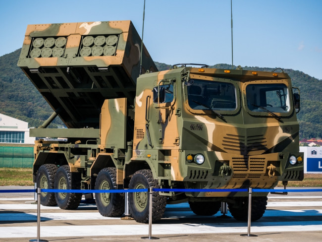 Noorwegen steunt een programma van 2 miljard dollar om langeafstandsartilleriesystemen van Zuid-Korea aan te schaffen