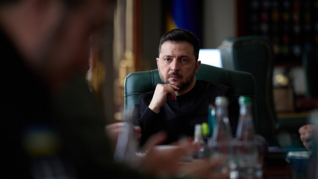 De Britse steun aan Oekraïne "blijft onwankelbaar," zegt de nieuwe premier voorafgaand aan het bezoek van Zelensky.