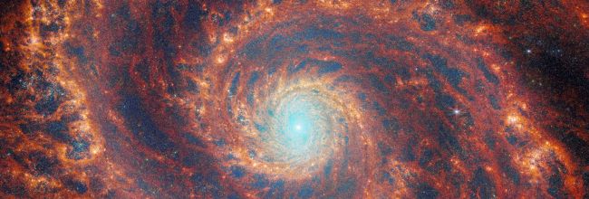New galactic image looks too sci-fi to be real
