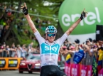 Chris Froome blijft terughoudend over zijn toekomst tijdens een emotioneel eerbetoon tijdens het La Vuelta 2026-evenement