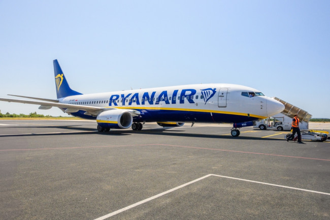 Ryanair staat dubbele nationaliteiten toe op Britse vluchten ondanks verlopen paspoorten: een tijdelijke reddingslijn
