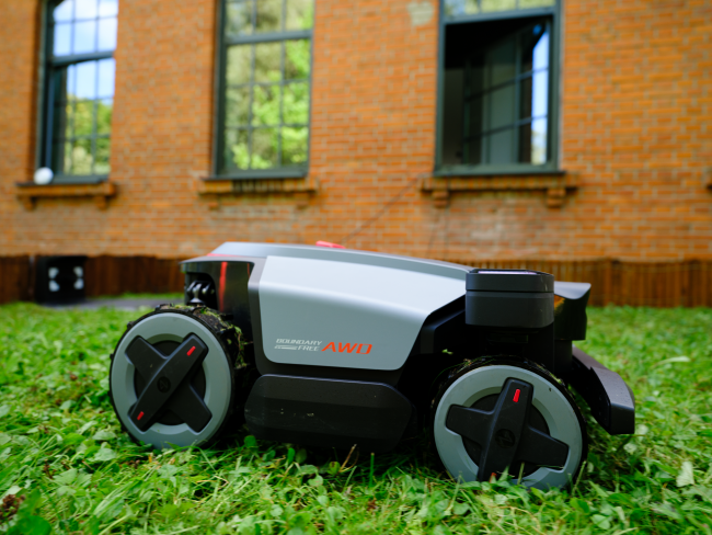 We maakten een reis naar Duitsland om de nieuwe Roborock grasmaaiers line-up te zien