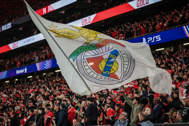 Het doelpunt van de doelman van Benfica tegen Real Madrid op het laatste moment redt hen van uitschakeling