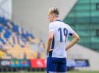 Jesse Derry van Chelsea wordt tijdens zijn Premier League-debuut naar het ziekenhuis gebracht, post op Instagram na hoofdhersenschudding