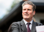 Starmer dreigt techplatforms met een verbod in het VK wegens het niet verwijderen van "wraakporno"