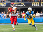 Travis Kelce keert terug voor nog een seizoen bij de Kansas City Chiefs