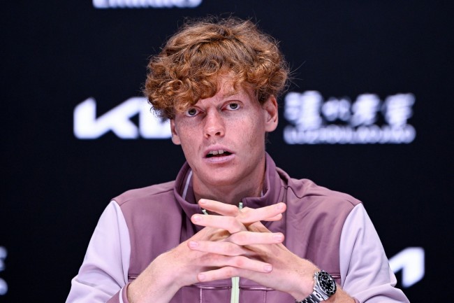 Jannik Sinner verklaart zijn afwezigheid in het Davis Cup-team: "Ik ben er trots op Italiaan te zijn"