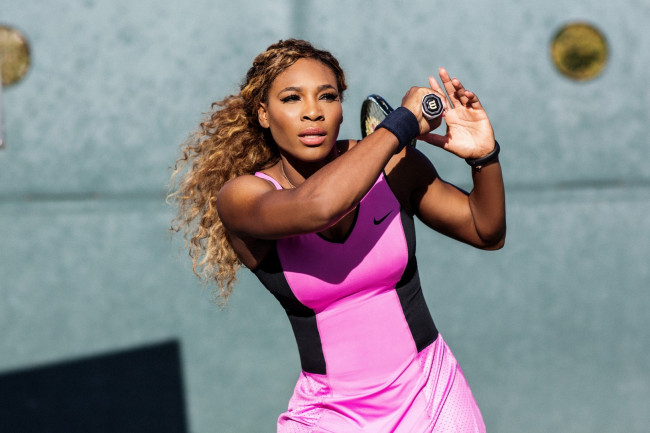 Serena Williams duikt weer in competities, "100% zeker", zegt voormalig coach