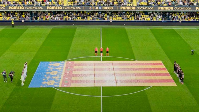 Sportclubs in Valencia herdenken de solidariteitsbetuigingen ter gelegenheid van de eerste verjaardag van de tragische DANA