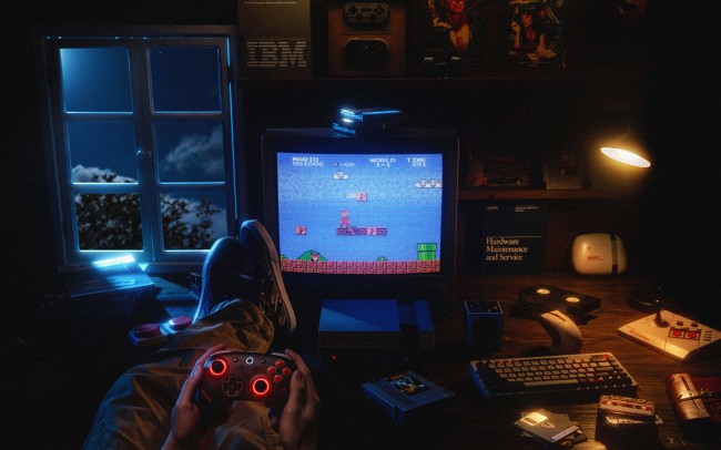 8BitDo viert 40-jarig jubileum van de NES met nieuwe collectie