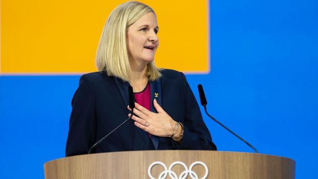 De IOC-president bevestigt dat zij het verbod op Rusland niet zullen opheffen, zelfs niet als er een vredesverdrag wordt bereikt