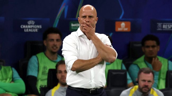 Arne Slot is "niet bedreigd" ondanks Liverpool's slechtste reeks in 70 jaar