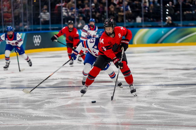 Kunnen Finland en Slowakije de VS en Canada stoppen vóór de ijshockeyfinale?