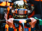 F1-kampioen Lando Norris keerde terug op de baan tijdens de postseason-tests en toonde een gouden helm